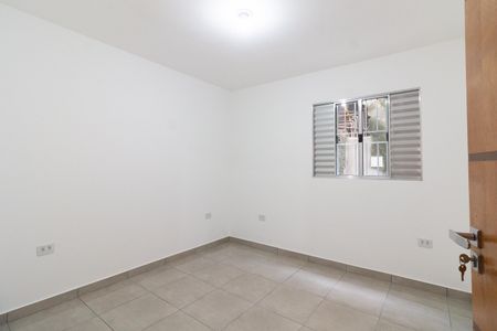 Quarto de casa para alugar com 1 quarto, 55m² em Jardim das Esmeraldas, São Paulo