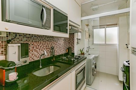 Apartamento à venda com 54m², 2 quartos e 1 vagaCozinha