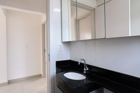 Apartamento para alugar com 70m², 3 quartos e 2 vagas Apartamento para alugar com 70m², 3 quartos e 2 vagasBanheiro