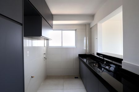 Apartamento para alugar com 70m², 3 quartos e 2 vagas Apartamento para alugar com 70m², 3 quartos e 2 vagasCozinha e Área de Serviço