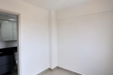 Apartamento para alugar com 70m², 3 quartos e 2 vagas Apartamento para alugar com 70m², 3 quartos e 2 vagasSuíte