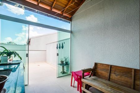 Apartamento para alugar com 96m², 2 quartos e 1 vagaÁrea de Serviço