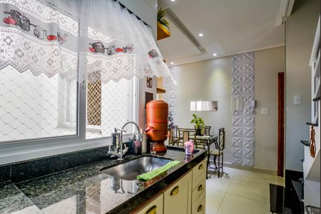 Apartamento para alugar com 96m², 2 quartos e 1 vagaCozinha