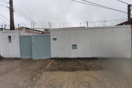 Casa para alugar com 100m², 3 quartos e 3 vagasFachada