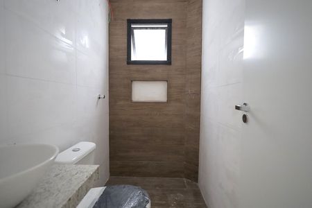 Apartamento à venda com 62m², 2 quartos e 1 vaga Apartamento à venda com 62m², 2 quartos e 1 vagaBanheiro