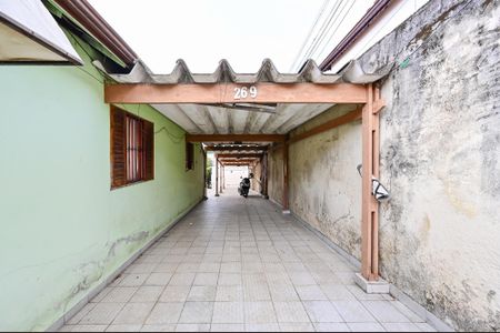 Casa para alugar com 120m², 2 quartos e 1 vaga Casa para alugar com 120m², 2 quartos e 1 vagaGaragem