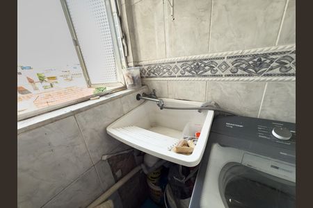 Apartamento à venda com 65m², 2 quartos e 1 vagaÁrea de Serviço