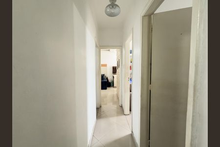 Apartamento à venda com 65m², 2 quartos e 1 vagaCorredor