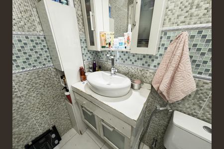 Apartamento à venda com 65m², 2 quartos e 1 vagaBanheiro