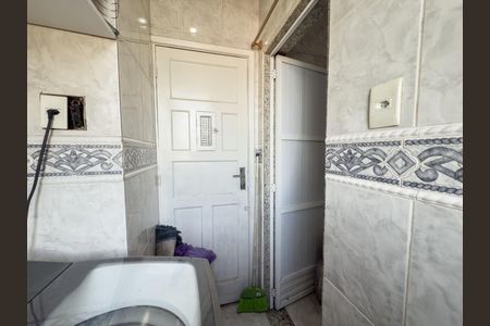 Apartamento à venda com 65m², 2 quartos e 1 vagaÁrea de Serviço