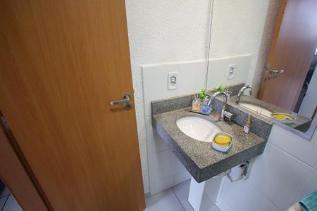 Apartamento para alugar com 80m², 2 quartos e 1 vagaBanheiro Social