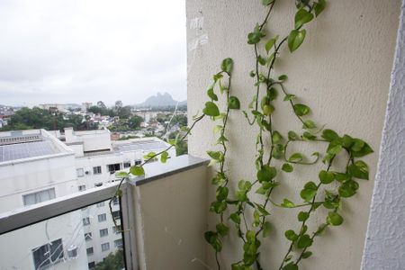 Apartamento para alugar com 80m², 2 quartos e 1 vagaVaranda da Sala