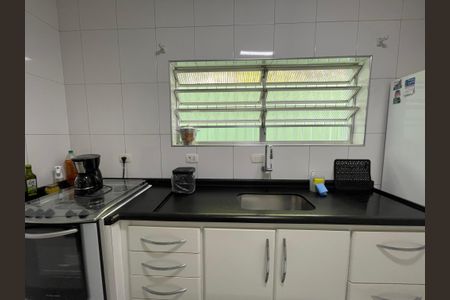 Casa à venda com 122m², 3 quartos e 2 vagas Casa à venda com 122m², 3 quartos e 2 vagasCozinha