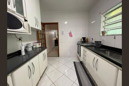 Casa à venda com 122m², 3 quartos e 2 vagas Casa à venda com 122m², 3 quartos e 2 vagasCozinha