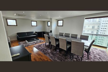 Apartamento para alugar com 270m², 3 quartos e 4 vagas