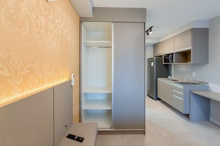 Studio à venda com 26m², 1 quarto e sem vagaArmários