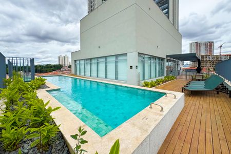 Studio à venda com 26m², 1 quarto e sem vagaPiscina - Rooftop
