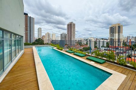 Studio à venda com 26m², 1 quarto e sem vagaPiscina - Rooftop
