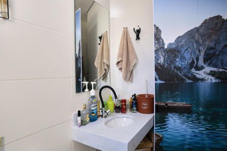 Apartamento à venda com 106m², 2 quartos e 2 vagasBanheiro da Suíte