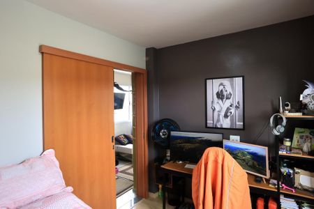 Apartamento à venda com 106m², 2 quartos e 2 vagasQuarto