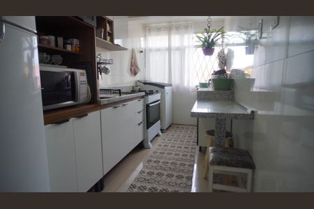 Apartamento à venda com 82m², 2 quartos e 1 vagaCozinha 