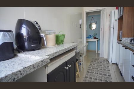 Apartamento à venda com 82m², 2 quartos e 1 vagaCozinha 