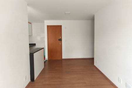 Sala de apartamento para alugar com 2 quartos, 48m² em Jardim Nova Europa, Campinas