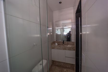 Casa à venda com 330m², 3 quartos e 6 vagasBanheiro Suíte