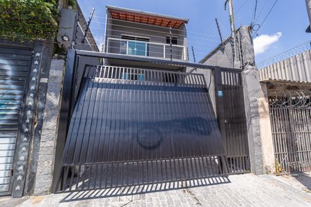 Casa à venda com 330m², 3 quartos e 6 vagasFachada