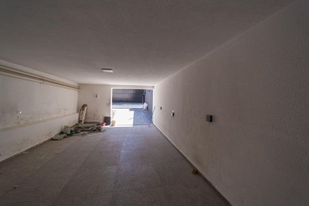 Casa à venda com 330m², 3 quartos e 6 vagasÁrea comum