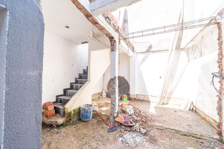 Casa à venda com 330m², 3 quartos e 6 vagasÁrea comum