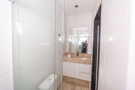 Casa à venda com 330m², 3 quartos e 6 vagasBanheiro Suíte