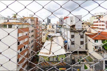 Apartamento à venda com 110m², 3 quartos e 1 vagaCloset