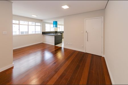 Apartamento à venda com 110m², 3 quartos e 1 vagaSala