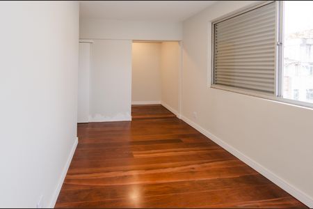 Apartamento à venda com 110m², 3 quartos e 1 vagaSuíte