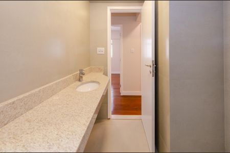 Apartamento à venda com 110m², 3 quartos e 1 vagaBanheiro social