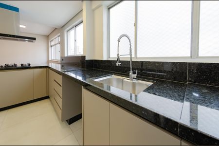 Apartamento à venda com 110m², 3 quartos e 1 vagaCozinha