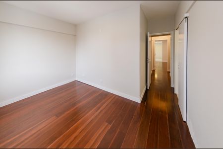 Apartamento à venda com 110m², 3 quartos e 1 vagaSuíte