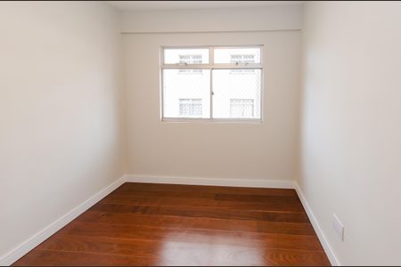 Apartamento à venda com 110m², 3 quartos e 1 vagaQuarto 1