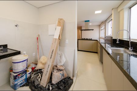 Apartamento à venda com 110m², 3 quartos e 1 vagaÁrea de serviço