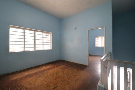 Sala de casa para alugar com 4 quartos, 136m² em Centro, Ribeirão Preto