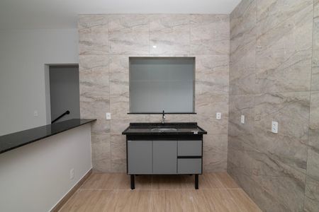 Casa para alugar com 75m², 2 quartos e 1 vagaCozinha