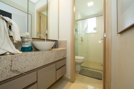 Apartamento à venda com 109m², 3 quartos e 2 vagasBANHEIRO1