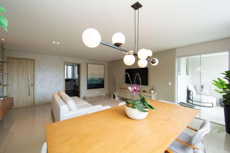 Apartamento à venda com 109m², 3 quartos e 2 vagasSALA