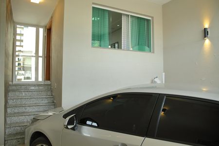 Casa à venda com 155m², 3 quartos e 2 vagasGaragem