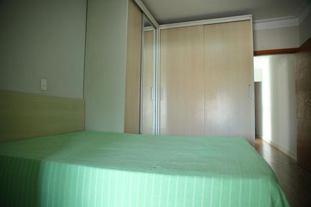 Casa à venda com 155m², 3 quartos e 2 vagasQuarto 1