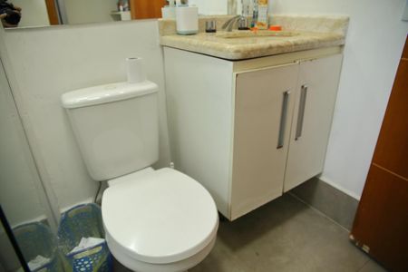 Casa à venda com 155m², 3 quartos e 2 vagas Banheiro Quarto 2