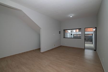 Sala de casa para alugar com 2 quartos, 75m² em Parque Orestes Ongaro, Hortolândia