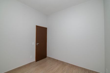 Casa para alugar com 75m², 2 quartos e 1 vagaQuarto 2