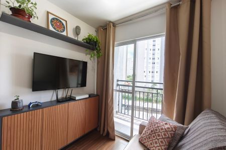 Sala de apartamento à venda com 2 quartos, 47m² em Jardim Ipaussurama, Campinas